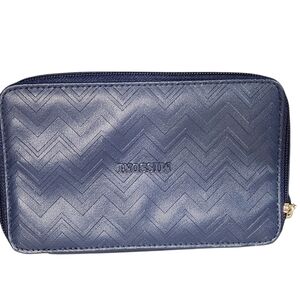 Amenity Kit Pouch In Navy Blue